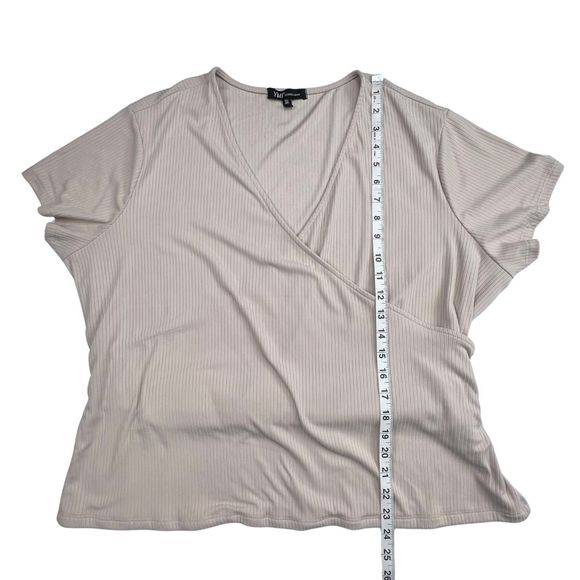 YMI Faux Wrap Womens 3X Neutral Tan Ribbed Texture Tie Back Casual Stretchy Top - Picture 4 of 9